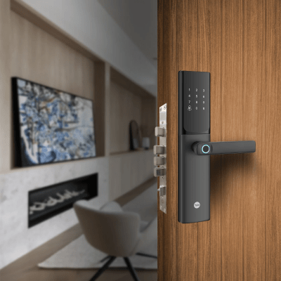 Cerradura Digital JULIUS / Sensor de Huella con Inteligencia Artificial / Registro de 100 Huellas y 100 Códigos / Bloqueo Automático / Modo Niños / IP54 / Incluye 2 Llaves de Alta Seguridad y 4 Tarjetas de Proximidad