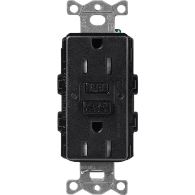 TOMACORRIENTE 15 AMP