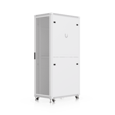 UACC Rack Cabinet 42U (600 × 1000 mm) – Gabinete de Piso Totalmente Ensamblado con Ventiladores Integrados, Paneles Removibles, Ruedas con Seguro y Puerta Frontal Perforada para Óptimo Flujo de Aire
