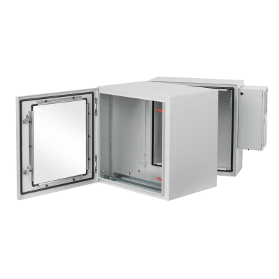 Gabinete Industrial ProTek de Puerta con Ventana, Con Aire Acondicionado de 800 BTU, Protección NEMA Tipo 4/12; IP66; IK10, Abatible, Fabricado en Acero, 19 UR, Color Gris Claro
