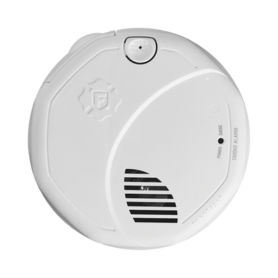 Alarma de Humo con Interconexión Inalámbrica / Advertencia de Voz con Ubicación / Sensor Fotoeléctrico / Baterías AA Reemplazables / 85 dB a 10 pies / Rango de Temperatura 4.4°C a 37.8°C / Cumple UL217