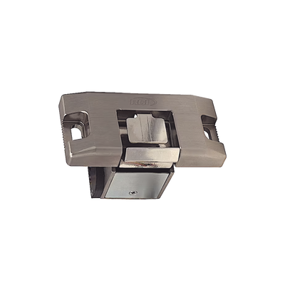  una cerradura para varilla vertical 