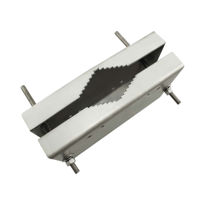 Montaje de poste para camaras antiexplosion Wisenet