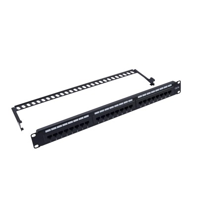 Panel de parcheo categoría 6A de 24 puertos. 