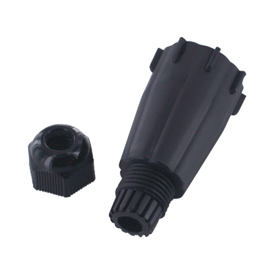 Conector Tipo Glándula Industrial para Proteger Conexiones de Red