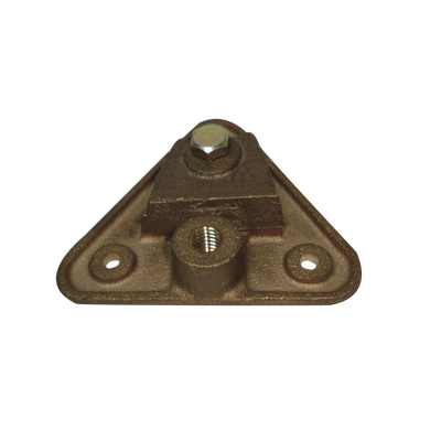 Base Triangular para Punta Pararrayo Maciza. 