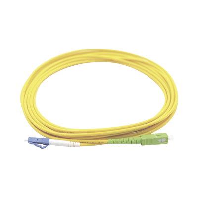 Jumper de Fibra Óptica Monomodo LC/UPC-SC/APC Simplex, Color Amarillo 3 Metros (9.84 Pies)