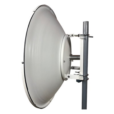 Antena Direccional / 4 ft - 122 cm / 5.9-7.2 GHz / Ganancia 36 dBi / SLANT de 45 ° y 90° / Ideal para radios 4600 (C060940C121C) / Incluye Jumpers con conector N-Macho a RPSMA / montaje y radomo incluido. - Imagen 6