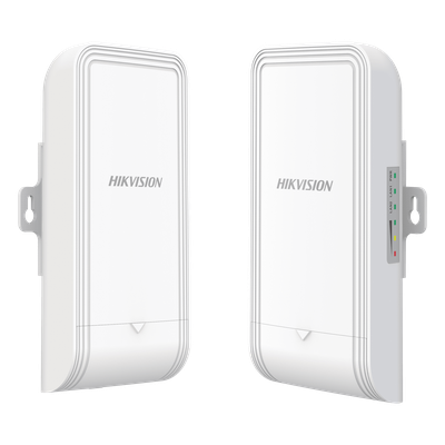 Kit Punto de Acceso (AC) PTP y PTMP en 5 GHz / PoE / Hasta 867 Mbps / Salida PoE (alimenta una camara) / Antena Sectorial de H: 50° / MIMO 2X2 / 12 dBi de Ganancia / Uso en Exterior / Administración Gratuita desde la Nube