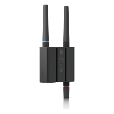 Router UniFi Ultra LTE con WiFi 4 / ranura para 1 tarjeta SIM / 2 Puertos RJ45 10/100Mbps / Alimentación por USB Type-C y ATX DC / Bandas LTE B2, B4, B5 / - Imagen 3