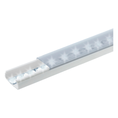 Difusor para tira LED con tapa transparente de PVC auto extinguible, ideal para colocar iluminación, 20 x 10mm, tramo de 1.53 m con cinta Autoadherible.