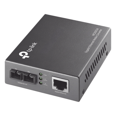 Convertidor Fibra Óptica Multimodo /  1 Puerto RJ45 10/100/1000 Mbps / Puerto Fibra Óptica SC 1000 Mbps / Hasta 550 metros / Plug and Play