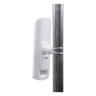 Estación Base 2x2 MIMO airMAX LiteAP AC hasta 450 Mbps, 5 GHz (5150 - 5875 MHz) con antena integrada de 17 dBi y cobertura de 90 grados con GPS Sync - Imagen 6