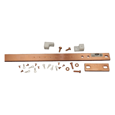 Barra de Tierra Física para Rack 19" (482.6 mm) / 1 UR / Aleación de Cobre 110 Estañado / Espesor 6 mm / Cumple EIA-310-D / Incluye Kit de Montaje