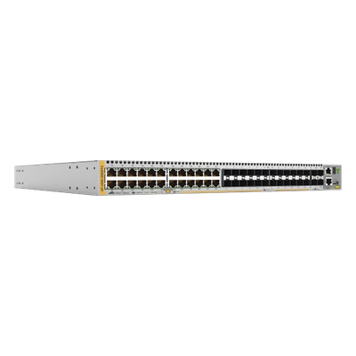 Switch Stackable 24-port 10/100/1000T y 24-port 100/1000 SFP, 4 SFP+ y doble hotswap - No incluye fuentes de alimentación