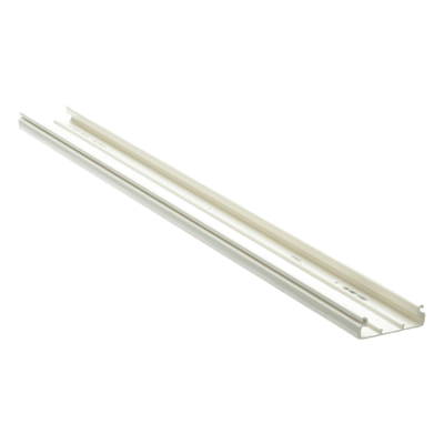 Base para canaleta T-45, de PVC rígido, con orificios perforados para montaje, 60.3 x 18.5 x 3000 mm, Color Blanco Mate