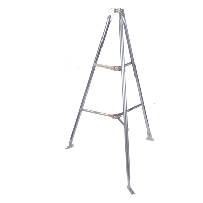Montaje de tripie para exterior, altura total del tripie 1.52 m. Compatible con mástiles de hasta 3 m de largo 1  1/4 a 2" de diámetro 